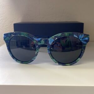 TORY BURCH BRAND NEW SUNGLASSES